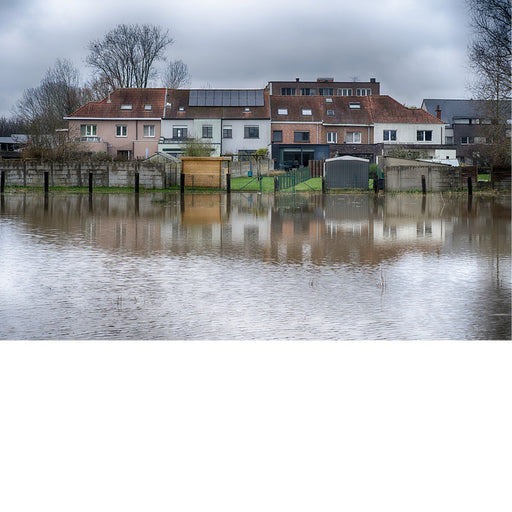Plots woon je in Merchtem aan een meer door hevige regenval