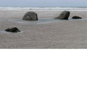 rotsen in het zand