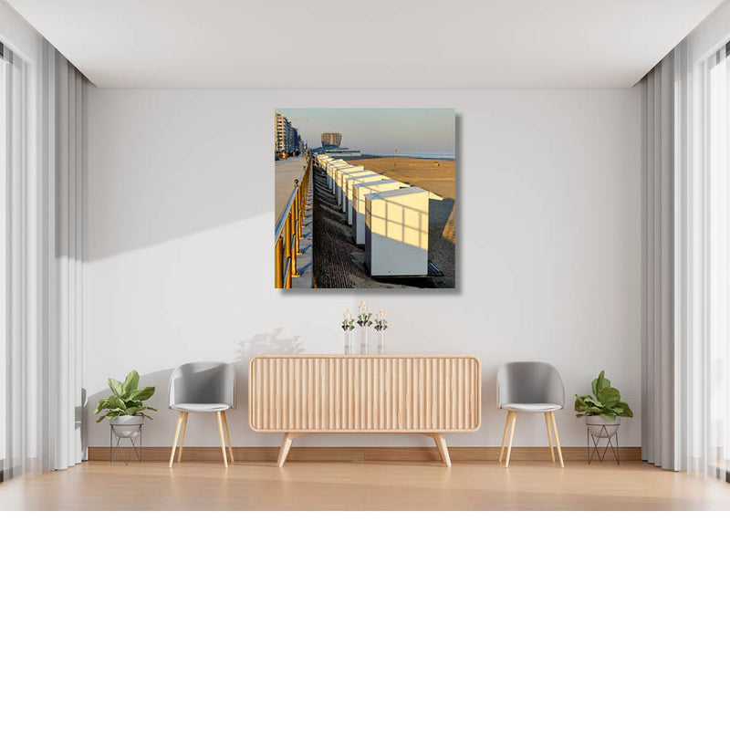 Ochtendschaduw op de strandcabines