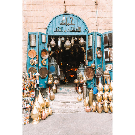 Een bazaar met lampen in het Midden-Oosten