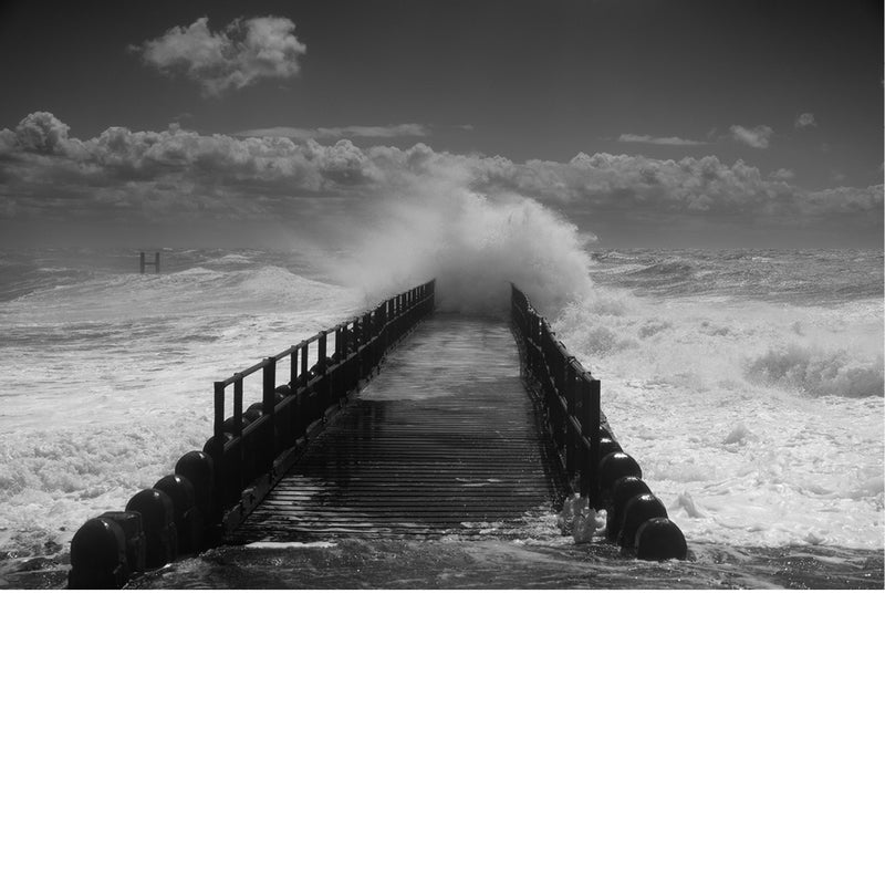 Het Zuiderhoofd van Westkapelle Nederland,  Zomerstorm 