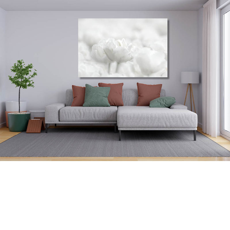 Detail in een witte tulpenzee