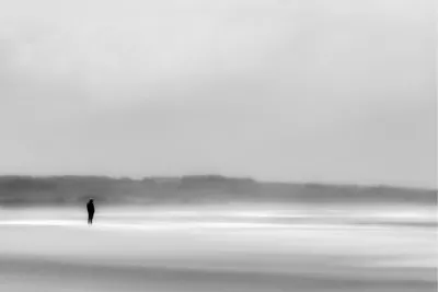Alleen op het strand, de foto