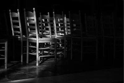 Kerkstoelen (3:2), de foto