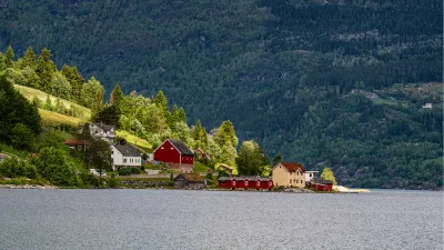 Fjord Olden 1, de foto