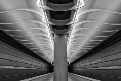 Lijnenspel in de metro, de foto